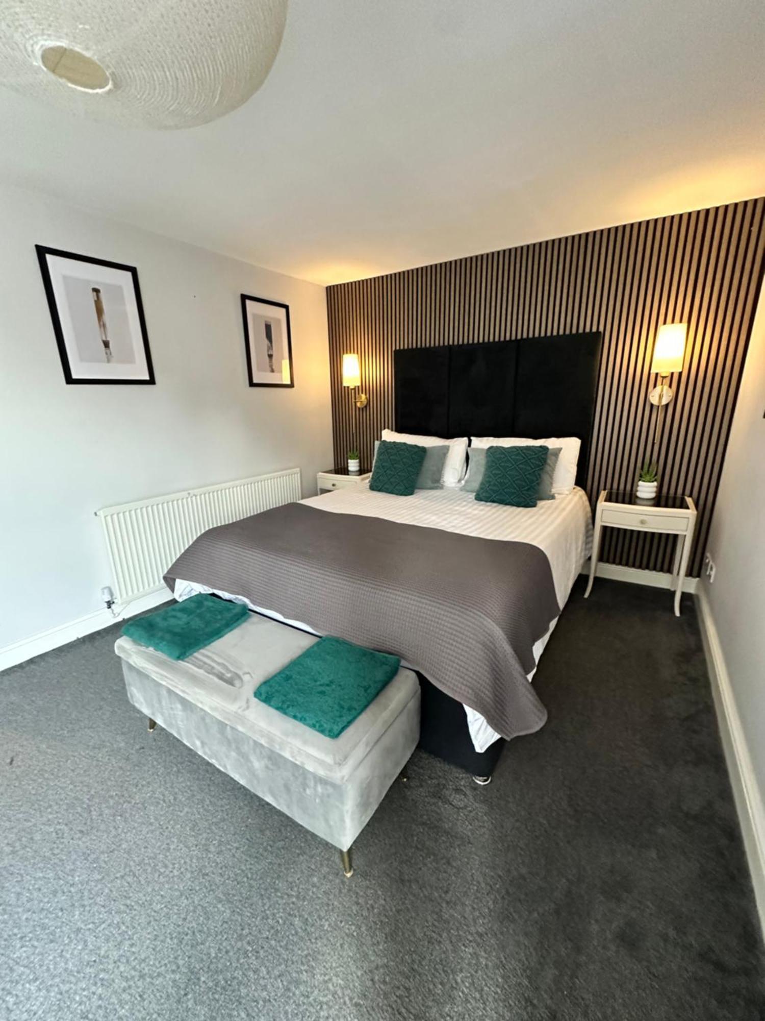 Waterside Mufc & Trafford Centre Townhouse 4 Bedroom Free Parking Manchester Kültér fotó